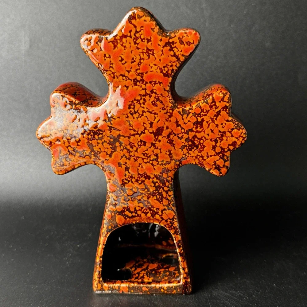 N/A ornate ceramic